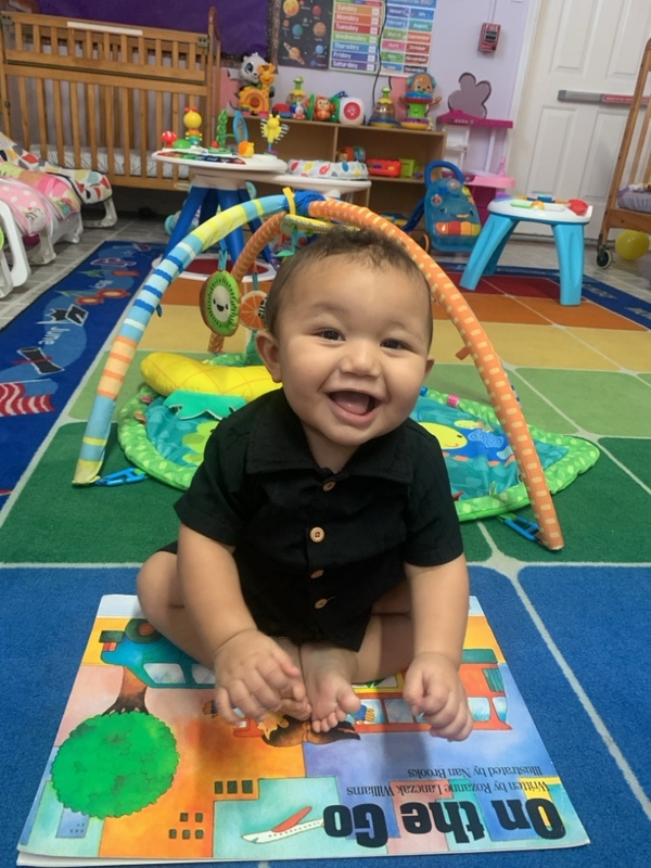 Infant and toddler sensory play